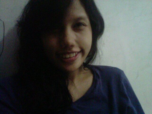 NhurulUyuy's profile picture. Simple life