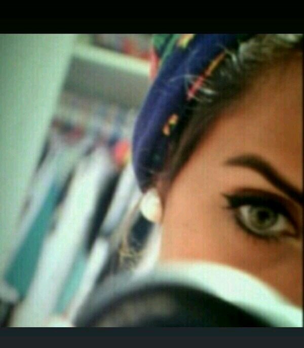 ‏‏‏‏‏‏تغريدٱٱٱتي بعضه‍آ مضحگهه وبعضههاا حزن وبعضهها حبب ولككن لا تعببرر عنن حيااتي      ♪الرياااض♪