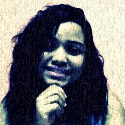 Student, 18 Years , Pisces and I love To Sing :D