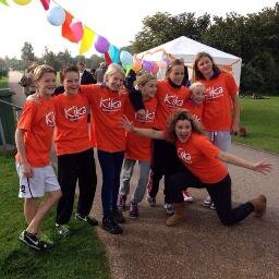 Zaterdag 12 oktober 2013 13.00 uur liepen 5 kanjers voor KiKa!