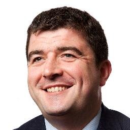 I'm a Chartered Surveyor working for Rapleys LLP specialising in Corporate Real Estate, nationwide. Views are my own, retweets not an endorsement etc.