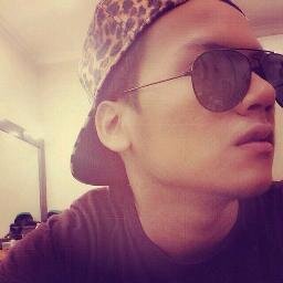 Calon Mahasiswi UPNVJ @Startosfer @tulusm_ RAFLATAHUGS