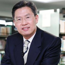 Chinese Indonesian, son of Mochtar Riady