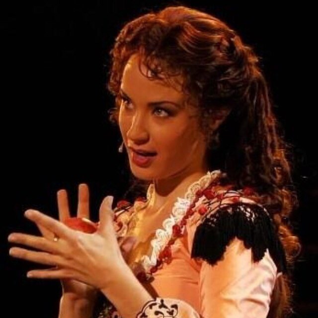 The only daughter of Gustave and Kristina Daaé. Orphaned and now living in the Paris Opera House dorms. Soprano, Ballet Dancer and object of desire