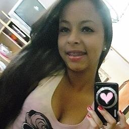 Ama uma pessoa nao e faceio, tem tudo pra da certo 
mais sempre tem um, pra estraga tudo vo levando a vida 
pois so muito nova