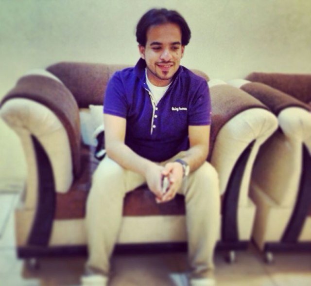 noty_4's profile picture. مرت ايام السعاده ومادريت انها لحظات من عمر السنين