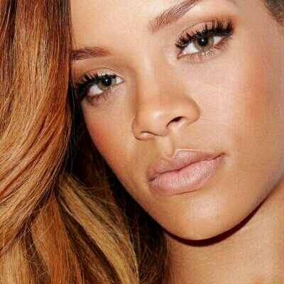 RobynsCake_'s profile picture. #WhoCaresHowYouHatersFeel? #Navy I'm friend with The Monster,that's under my bed. $$$