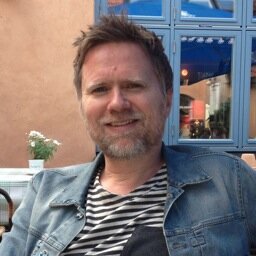 Redaktør av RUSHPRINT, kritiker/kommentator i Aftenposten, programleder og forfatter. @kjelismoen.bsky.social Ny bok: «Å gjenskape det ufattelige».