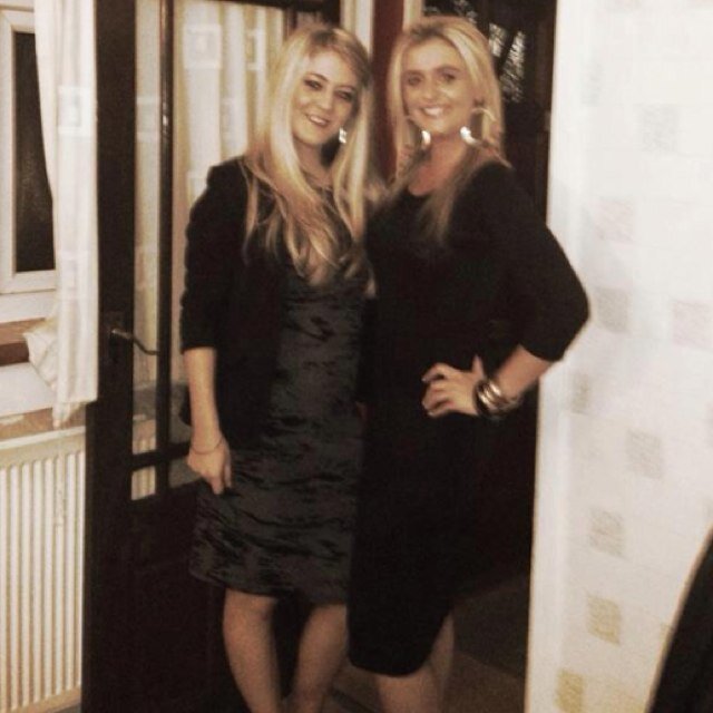 AlixDavies1's profile picture. 