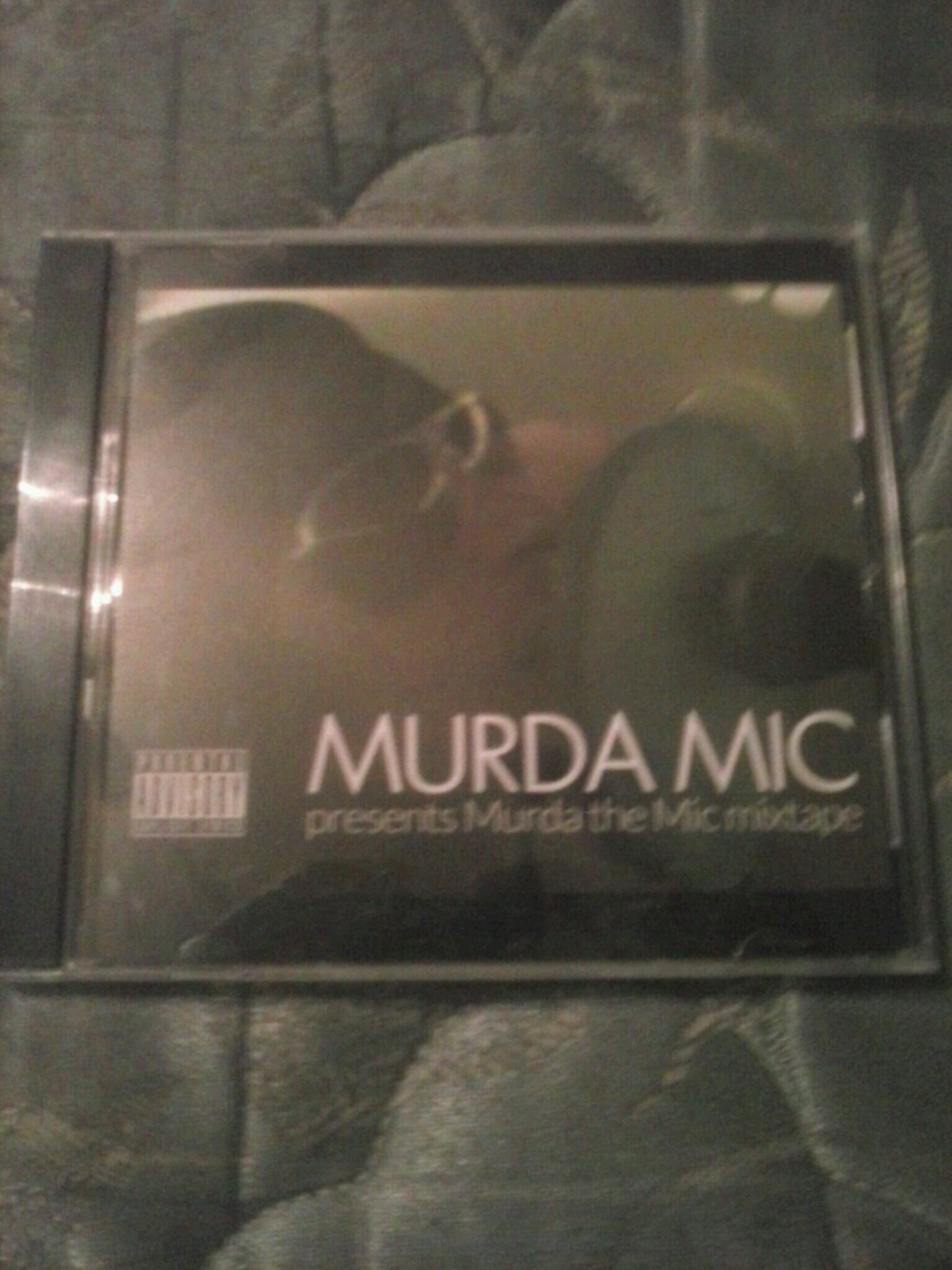 Murda Mic has been rapping since the age of 16 released 1st mixtape 08-13 very dedicated to this i won't be stopped this is my life!