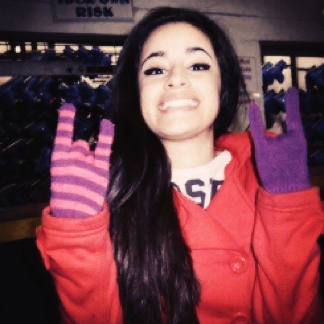 ... E é daqui do meu cantinho , que eu observo o mundo. ♡ Harmonioza ♡ directionerrr❤️