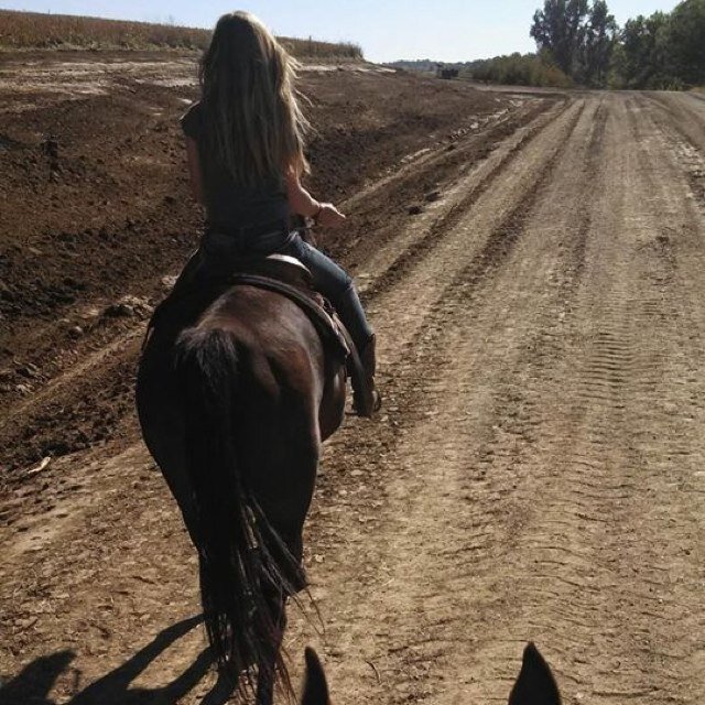 I love life and all the beauty in it. #countrygirl