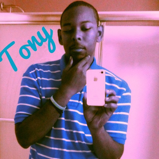 I love to play basketball 
Born feb.14.1994