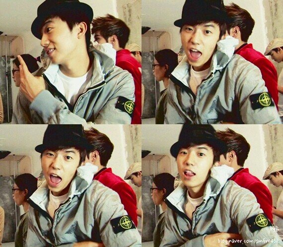 l feel shy because l've fallen in love... ♥2PM'the hottest :) รัก2pm รัก7คน  support: b.a.p boyfriend exo J&J 3