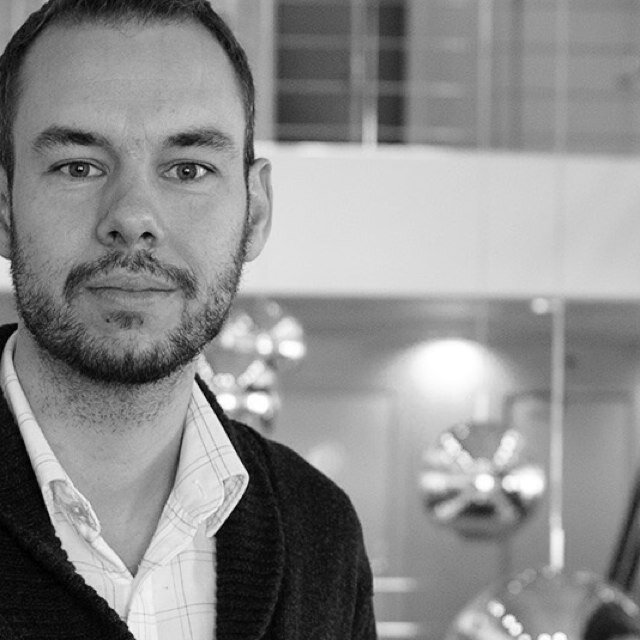 Skriver om projektledning, agila metoder, team-utveckling och webben.