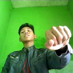 Lo merasa ganteng dan cantik ? yaudeh follow dulu aje:D
