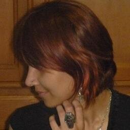 MorcegaSama's profile picture. Bruxa xD