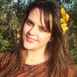Licenciada en Historia. Objetivo: ser feliz.