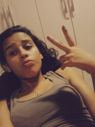 Eu te amo e você tá ligada né rprg? Mesmo você passando o dia todin enchendo meu saco, você faz parte da minha life ♥ Espooosa s2' / @RaquellSouza_ aqui {: