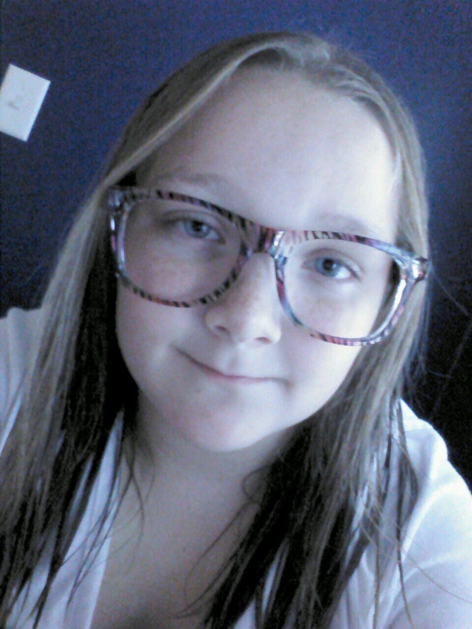 love R5, The Script, Avril Lavigne BFF- @harrykittycat5 @Audrey_Ryee ~taken~