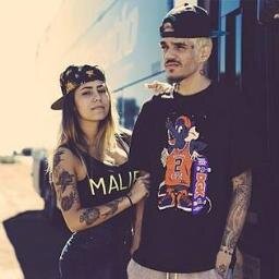 Mais Se eu Sorri e Por Vocês ♥Amo Vocês ♥@Gabrielarippi @AdrPollo @djkalfani & @tomim_pollo♥Seguida pela Tia Viviane, Pela Tia Neide e Pelo Adriel♥ ♥