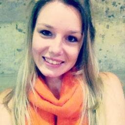 Viva pra ser feliz, não viva em vão.
                        http://t.co/aIqTmJywnC