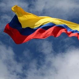 Comunidad de usuarios de Amazon Web Services en Colombia. Si deseas compartir tu experiencia en el uso de las tecnologías de AWS únete al grupo