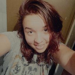 mariaa_sarah's profile picture. Sintonize sua vibração, não há tempo pra viver em vão, e não pense mais em desistir, existe um mundo que só quer te ver sorrir ♪♪   POSITIVIDADE .