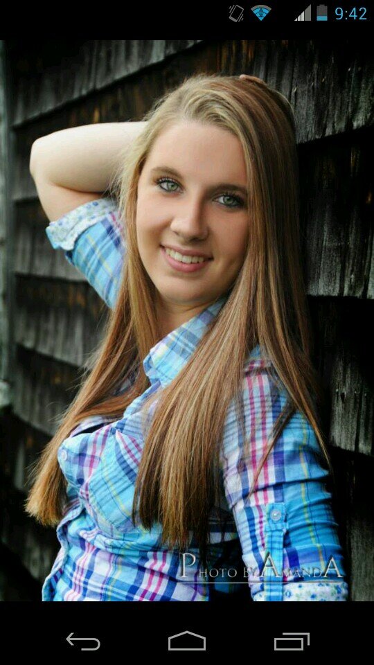 leblanc323's profile picture. Be happy :)