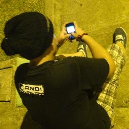 Un simple Tuittero Venezolano, Loading....