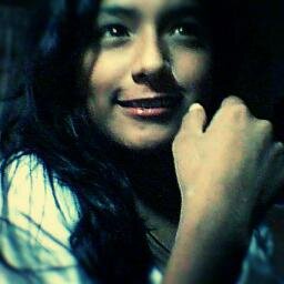 ami me gusta que me traten biien ! :3 & si me tratan mal NO ME DEJARE C': !