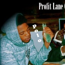 im just twittn fwm buh if you follow me ill follow back I DO MUSIC CHECK ME OUT ALL LINKS