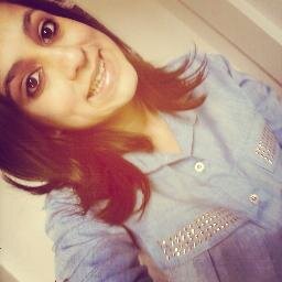 ooi @_Pamela_Roberta aqui, só pra diizer que eu amo a minha @_Baiiixinha ♥ e ela é a minha mana do coração e é só minha e de mais ninguém! Morram de inveja *-*