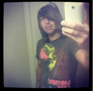 MandoTragedy's profile picture. I'm a rapper trying to get signed by psychopathic records. and i love @xxyummicorexx