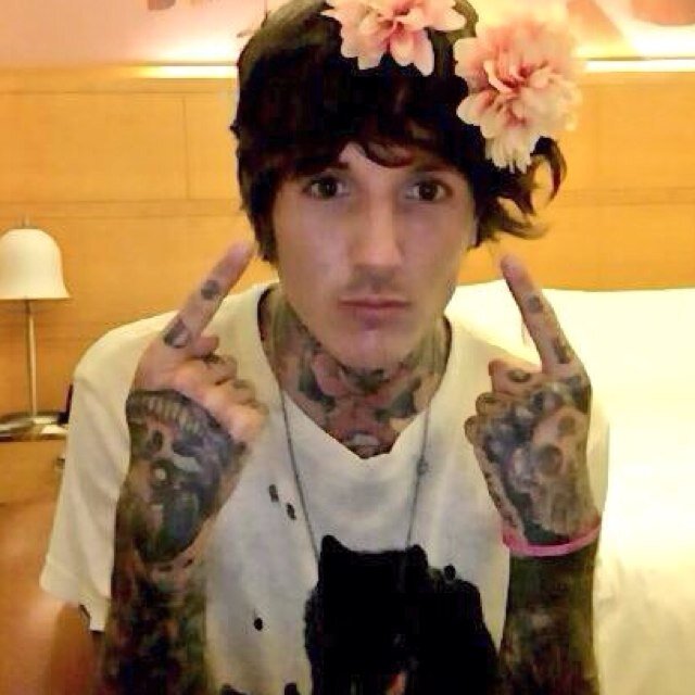 I've said it once i've said it twice i've said it a thousand fucking times and ill say it again i fucking love bring me the horizon