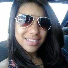 quem me seguir eu sigo de volta e eu tenho outro twitter @LequinhaL la eu não posso mas seguir ninguem e quem me seguir no outro.. eu sigo nesse twitter aqui ♥