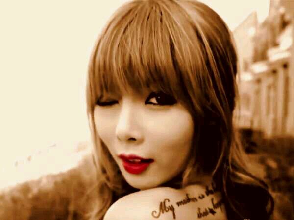 ♠ kiM HYuNaH BOT sexy rapper from. 4minute ♠ 
ล อ ง คุ ย แ ล้ ว จ ะ รั ก♥ 4minute in Fav. [#TITANICFAM]