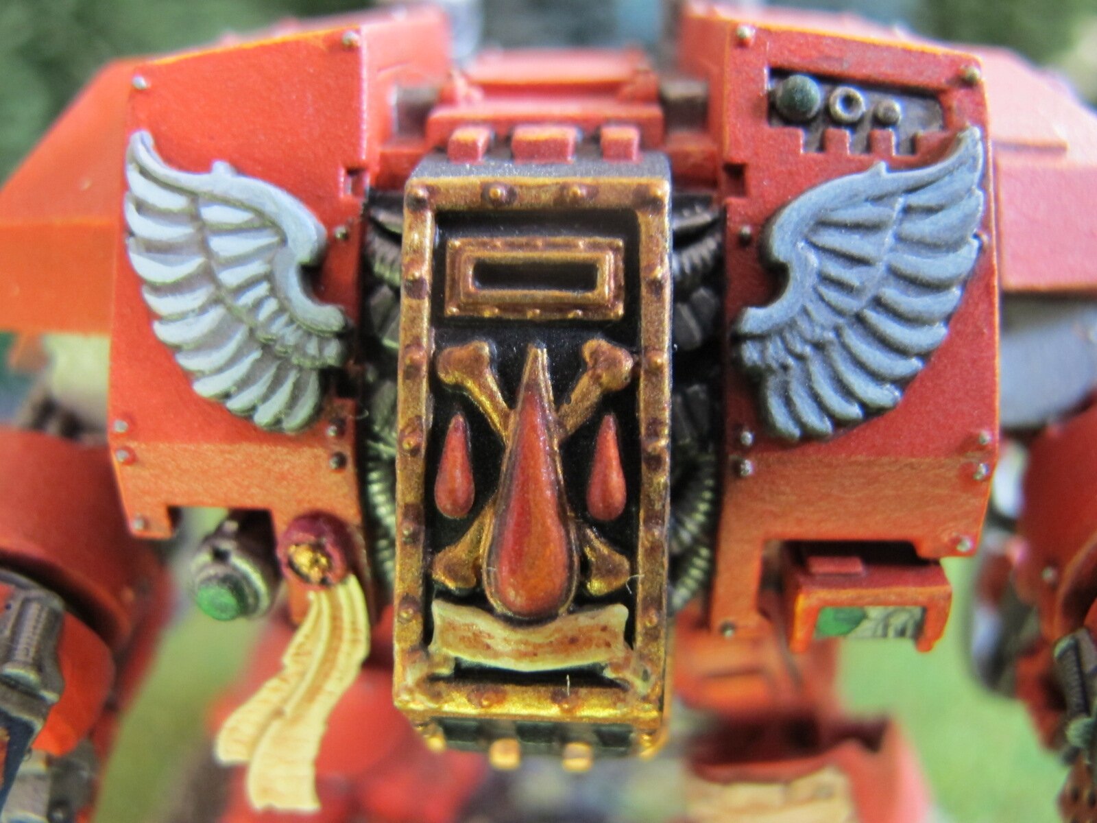 Miniatures Painted is a full time Wargame Miniatures painting service.