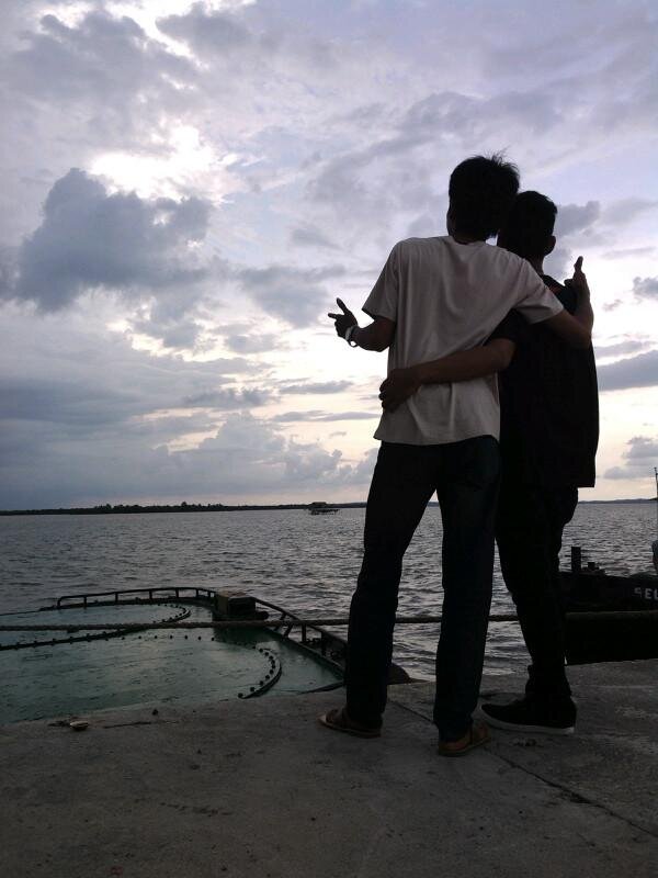 I'm Taurus Boy
Cool,Smart,& Handsome.
P.Berandan
Love My Mom
Moto:Semangat bkrja & jd kebanggaan keluarga
087748881599
Pin 22EAEFEC