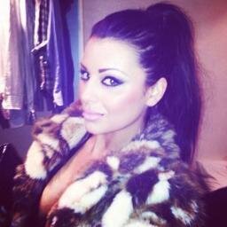 This is an official fan page for @KaseyKaySmith run by @WestieAlwaysxxx ❤