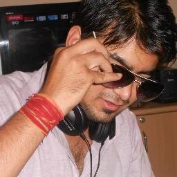 Engineer Mohit..cute,passionate & simple boy, big fan of cricket and virat kohli..just like to take information from various people. Follow Me, Follow back