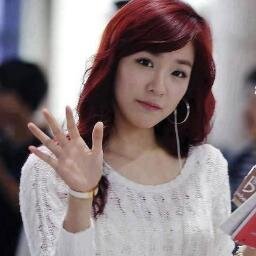 cuma seonggok fangirl ngenes