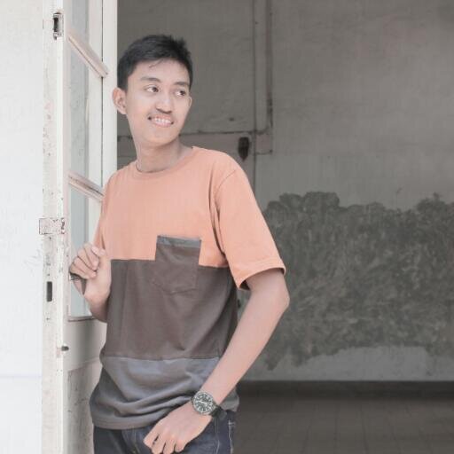 fiandarps's profile picture. ReFollow / Follow @hi_ndaa (ganti twitter)