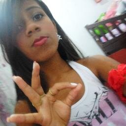 á quem me ame pelo q eu sou,i á quem mim odeie pelo mesmo motivo =D