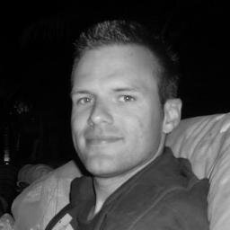 Passionate about software engineering, sometimes trying to be a triathlete.