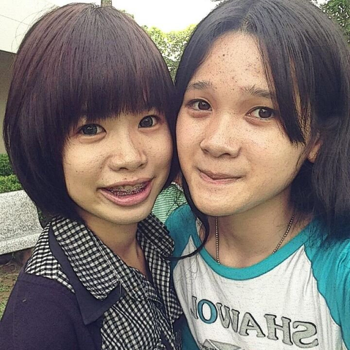 ทักทายฮิ้ววว ฟอลเค้าเยอะๆเส้ -3- แล้วเรามาคุยกันเย้555 ชื่อมุกน้า เมนแทมินน้องเล็กค้าบบ ทักมาคุยได้น่ะจุ๊บ55