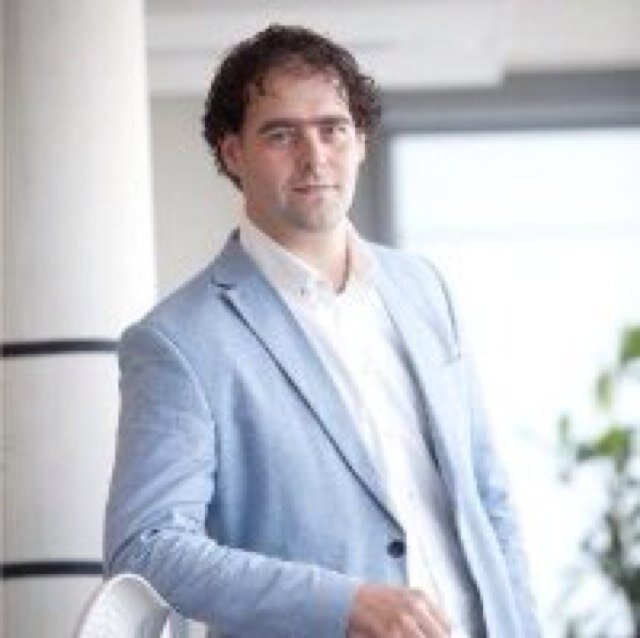 Trotse vader Morris, Zara en Arthur| Getrouwd met Karin - de Thuisjuffrouw | Returns Valuestream @ Medtronic CC&SC EMEA| blockchain and crypto enthousiast #btc