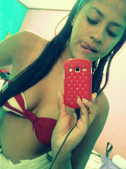 Donzelinha *--*