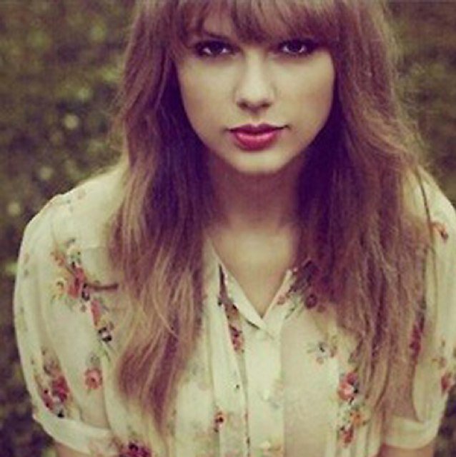 FREE FOLLOW! DON'T FOLLOW THIS ACCOUNT, FOLLOW @LuckyYouSwift13 SHE FOLLOWS BACK JUST ASK!!!
