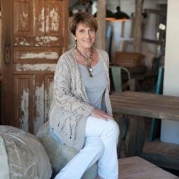 BlueMoonTrading's profile picture. An interior furnishings boutique featuring local artisans, custom pieces & found objects. Find us at 1000 W. Kennedy Blvd. Tampa, FL
 bluemoontradingco@msn.com